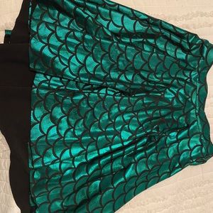 Mermaid Costume w/ Seashell Hair Clip Bundle